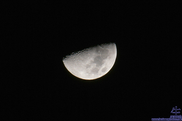 Moon shot with my old 55-250mm lens (since given away.)