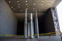 Rotating mount platform for vehicles/objects to be tested in the wind tunnel.